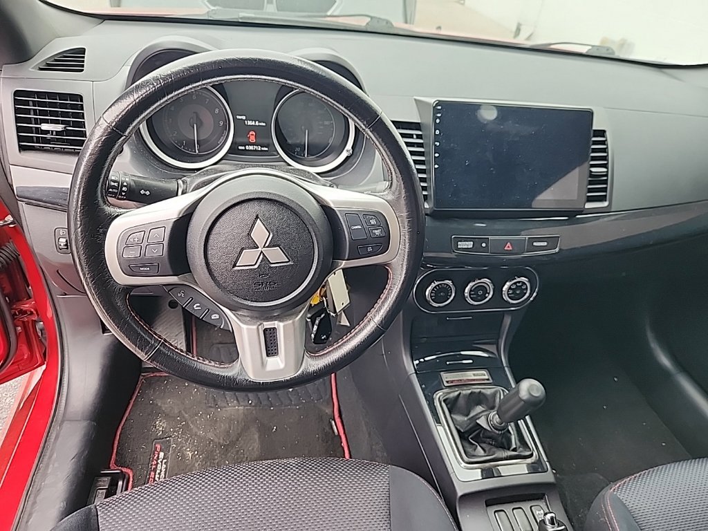 Used 2015 Mitsubishi Lancer Evolution Final Edition AWD/4WD image 5
