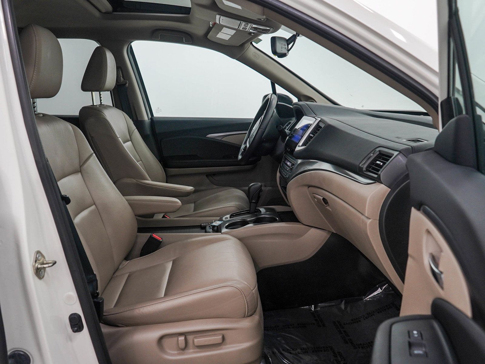 Used 2016 Honda Pilot EX-L image 11