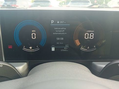 Used 2025 Hyundai Sonata SEL FWD image 12