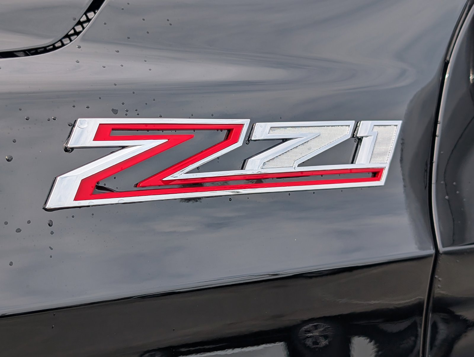 New 2026 Chevrolet Tahoe Z71 w/ Z71 Off-Road Package AWD/4WD image 6