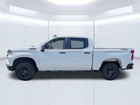 Used 2026 Chevrolet Silverado 1500 LT Trail Boss w/ Convenience Package II AWD/4WD image 7