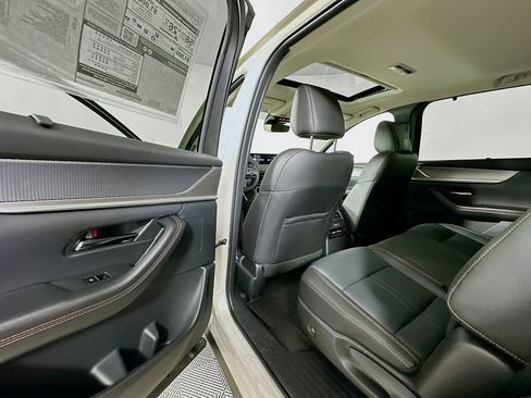 New 2026 MAZDA CX-90 Plug-In Hybrid w/ Preferred AWD/4WD image 17