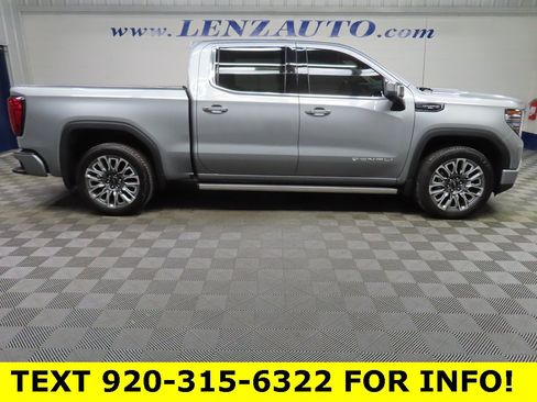 Used 2025 GMC Sierra 1500 Denali Ultimate image 2