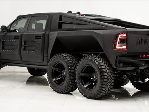 Used 2024 RAM 1500 TRX w/ TRX Level 1 Equipment Group image 3