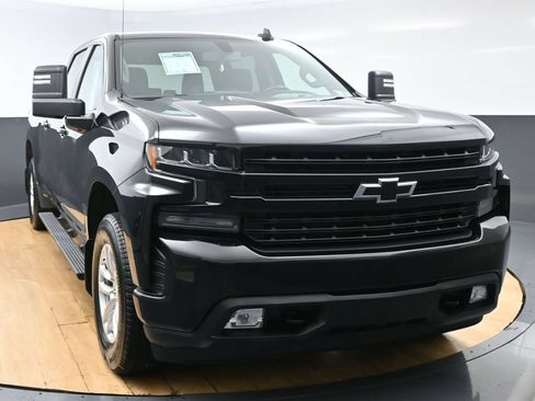 Used 2021 Chevrolet Silverado 1500 RST w/ Max Trailering Package AWD/4WD image 3