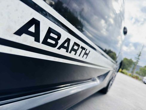Used 2012 FIAT 500 Abarth w/ Safety & Convenience Pkg image 14