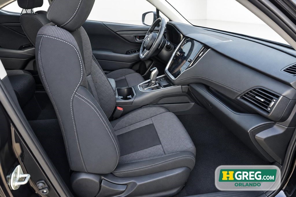 Used 2023 Subaru Outback Premium AWD/4WD image 11