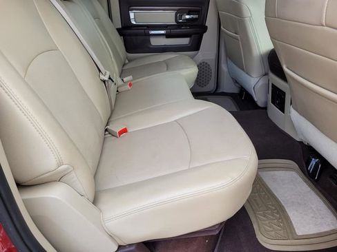 Used 2014 RAM 1500 Laramie image 28