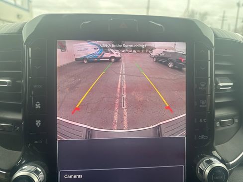 Used 2025 RAM 2500 Big Horn image 23