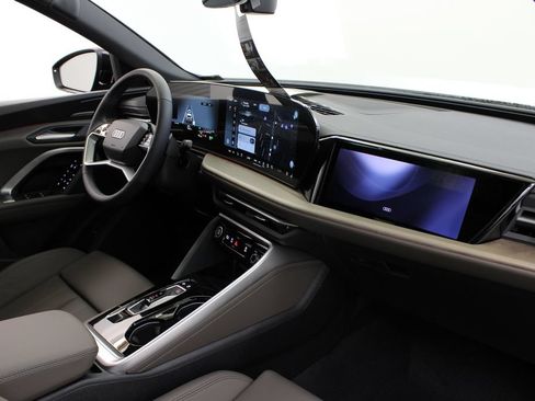 New 2026 Audi Q5 Prestige AWD/4WD image 25