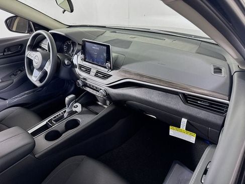 New 2026 Nissan Altima 2.5 SV FWD image 23