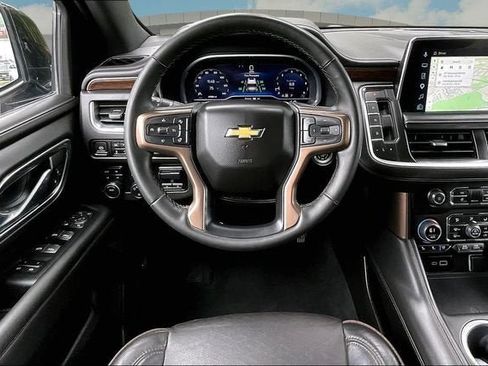 Certified 2023 Chevrolet Suburban High Country w/ Max Trailering Package AWD/4WD image 5