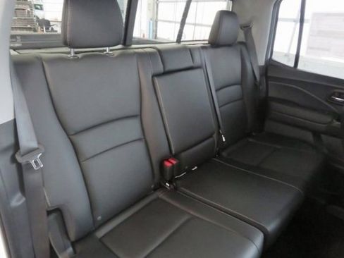 Used 2023 Honda Ridgeline RTL-E image 18