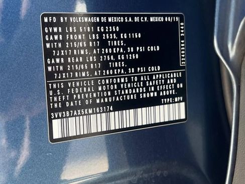 Used 2019 Volkswagen Tiguan SE w/ Panoramic Sunroof Package image 30