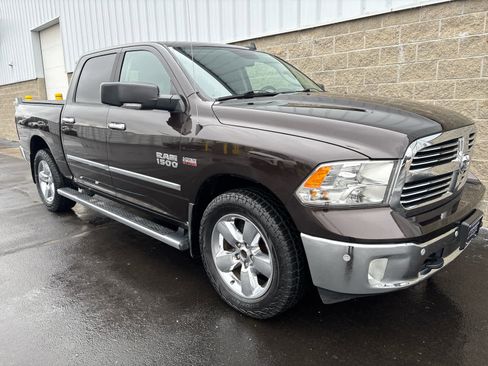 Used 2017 RAM 1500 Big Horn image 2