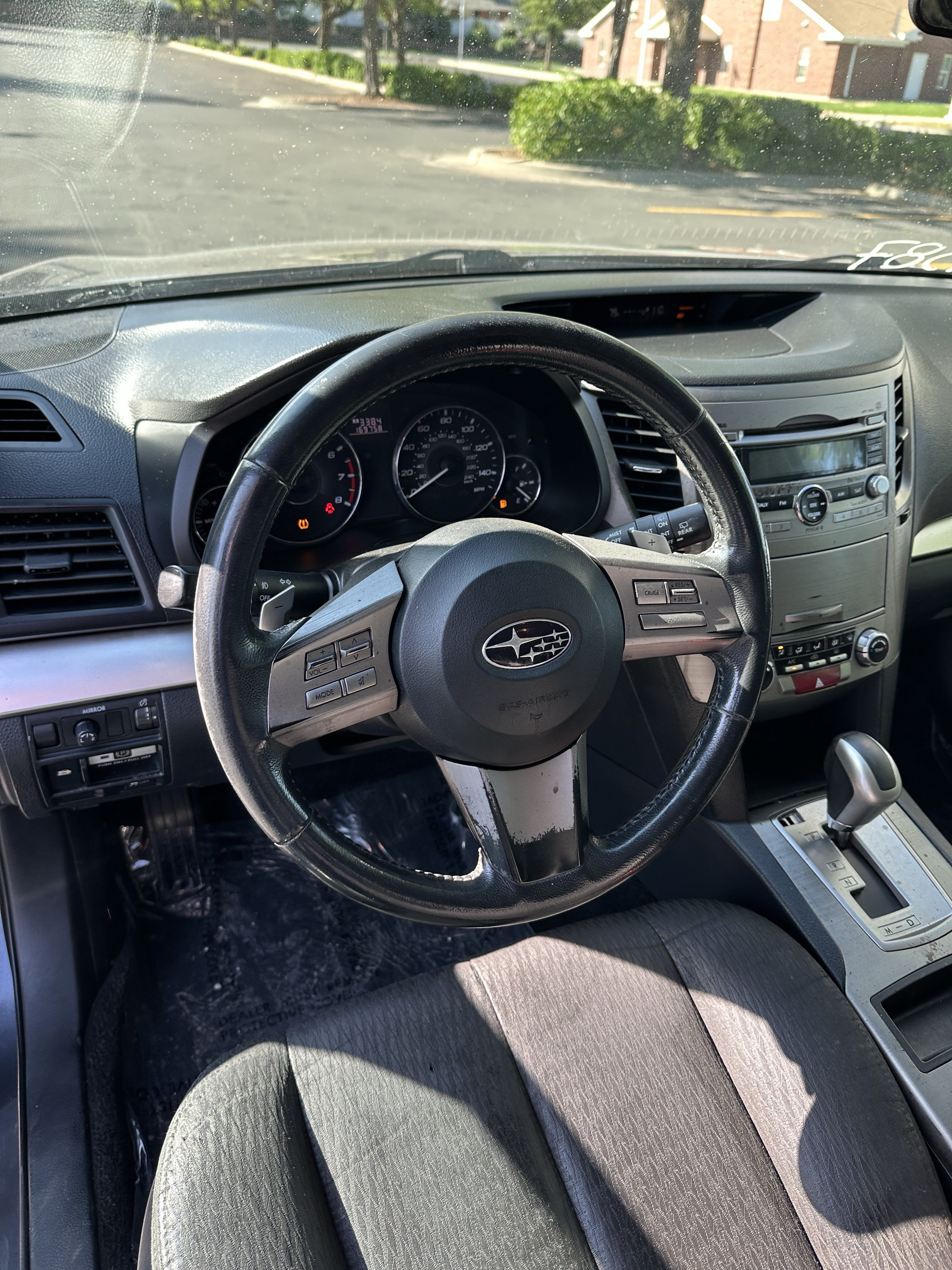 Used 2011 Subaru Outback 2.5i Premium AWD/4WD image 12
