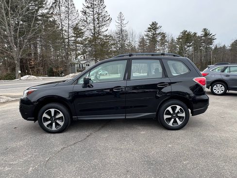 Used 2018 Subaru Forester 2.5i w/ Alloy Wheel Package image 7