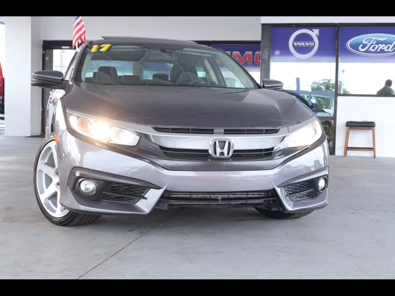 Used 2017 Honda Civic EX-T image 1