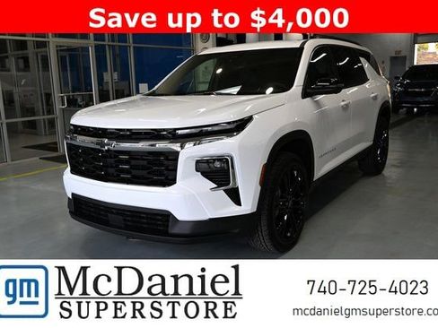 New 2026 Chevrolet Traverse LT w/ Driver Confidence Package image 1