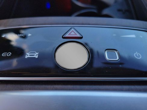 Used 2024 Mercedes-Benz Maybach EQS 680 4MATIC image 7