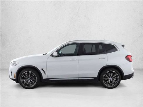 Used 2023 BMW X3 xDrive30i w/ Convenience Package w/ZPA AWD/4WD image 4