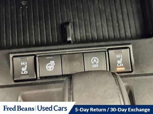 Used 2026 Toyota Corolla Cross XLE AWD/4WD image 26