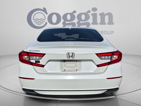 Certified 2019 Honda Accord LX image 5