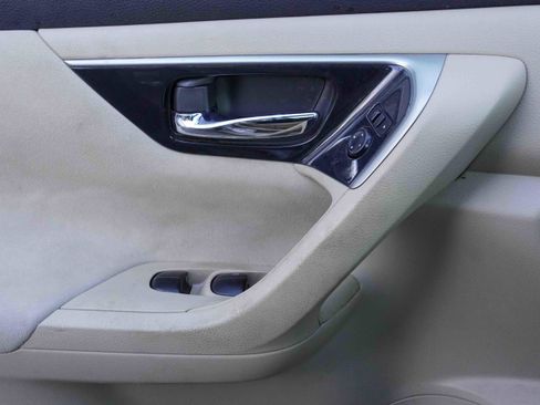 Used 2014 Nissan Altima 2.5 S image 15