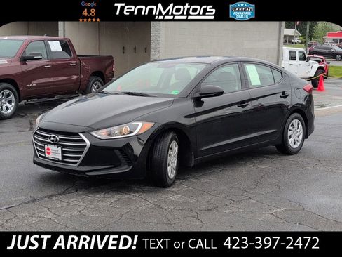 Used 2018 Hyundai Elantra SE FWD image 1