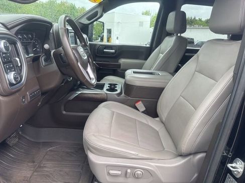 Used 2021 GMC Sierra 3500 SLT w/ SLT Preferred Package AWD/4WD image 13