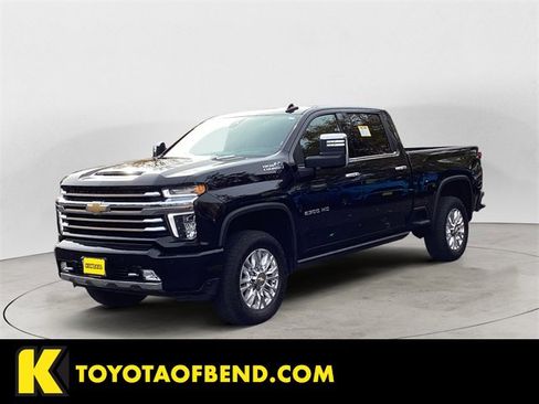 Used 2022 Chevrolet Silverado 2500 High Country w/ Z71 Off-Road Package image 1
