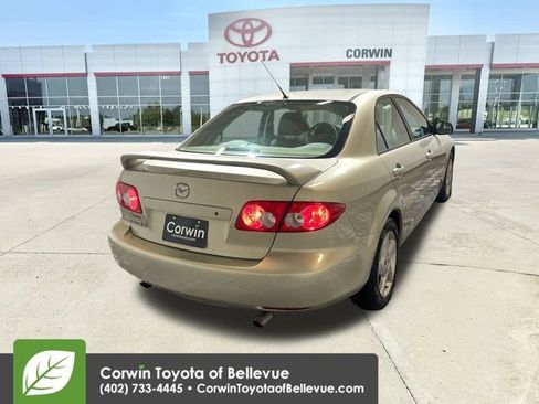 Used 2004 MAZDA MAZDA6 i image 8