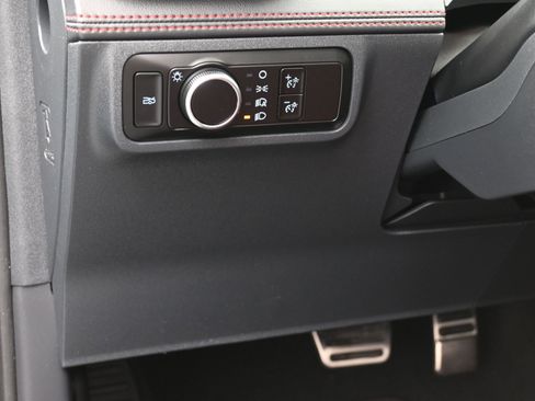 Used 2024 Ford Mustang GT Premium image 22