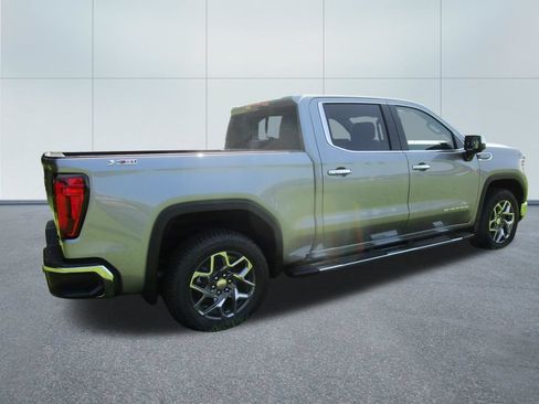 New 2026 GMC Sierra 1500 SLT w/ SLT Premium Plus Package AWD/4WD image 8