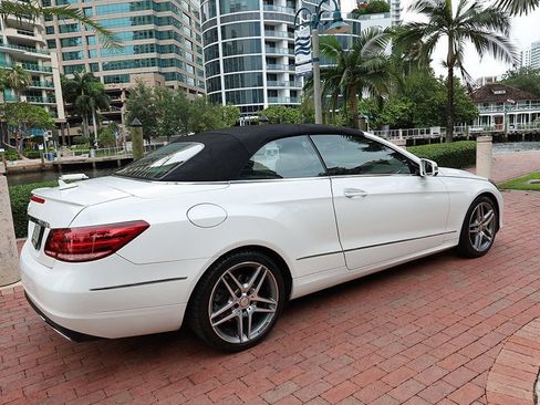 Used 2014 Mercedes-Benz E 350 Cabriolet image 19