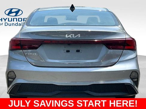 Used 2023 Kia Forte LXS FWD image 3