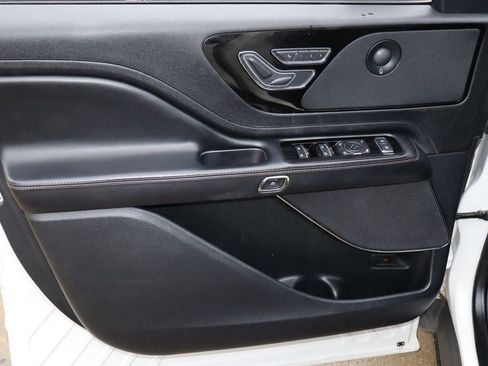 Used 2020 Lincoln Aviator Reserve w/ Elements Package Plus image 22