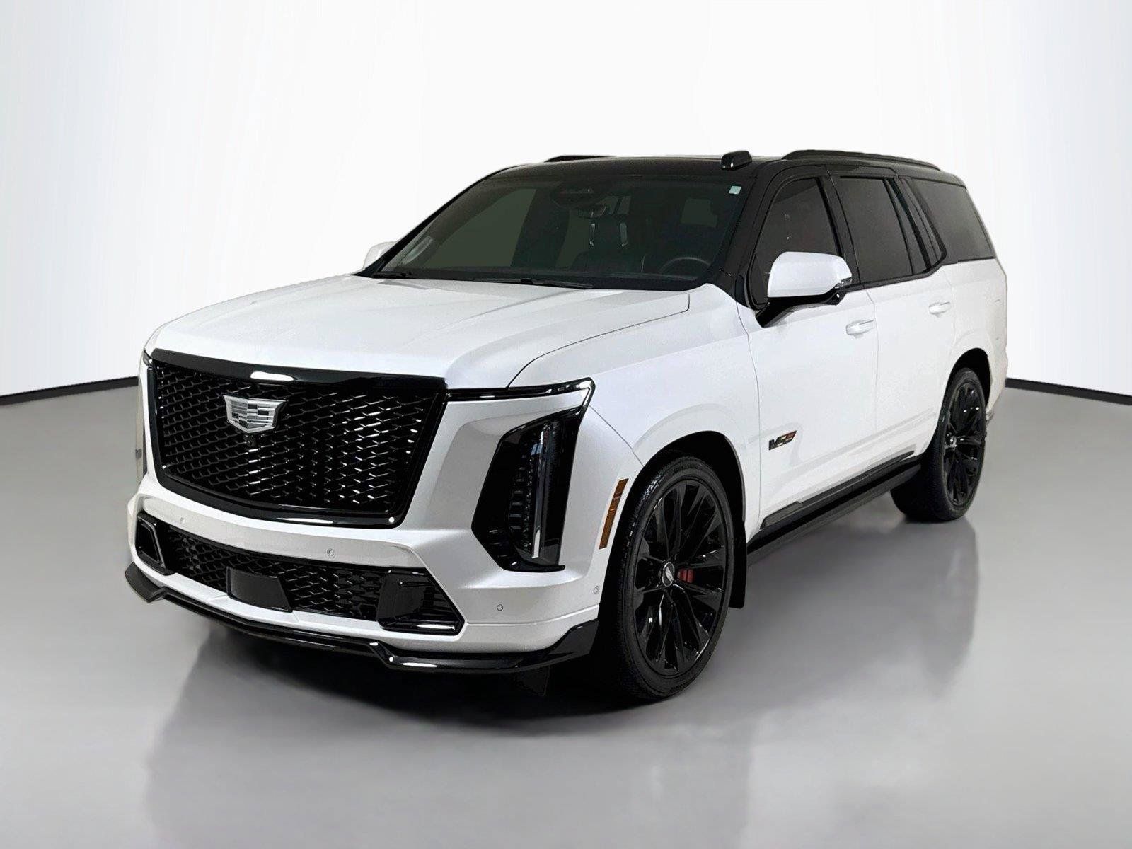 Used 2025 Cadillac Escalade V w/ LPO, ONYX Package AWD/4WD image 9