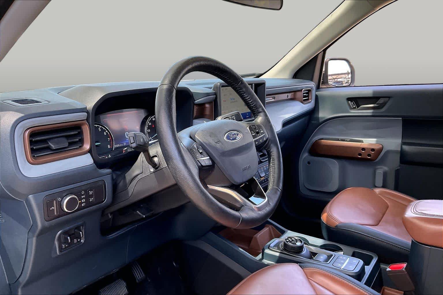 Used 2022 Ford Maverick Lariat w/ Lariat Luxury Package AWD/4WD image 35