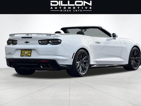 Used 2022 Chevrolet Camaro ZL1 RWD image 4