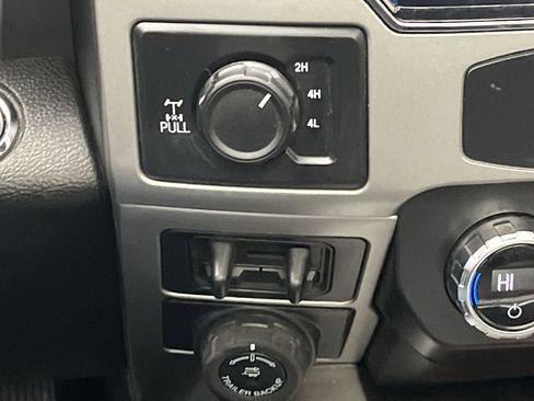 Used 2022 Ford F350 Lariat w/ Lariat Ultimate Package image 18