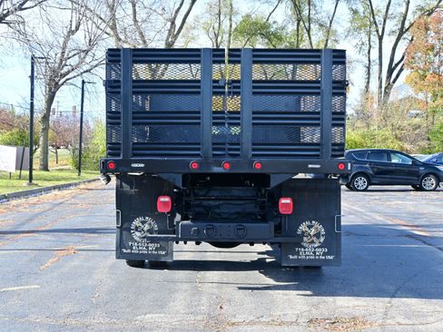 Used 2016 Ford F550 4x4 Regular Cab Super Duty image 5