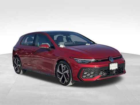 Used 2025 Volkswagen GTI SE image 3