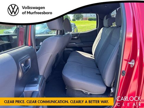Used 2019 Toyota Tacoma TRD Sport w/ Technology Package AWD/4WD image 25