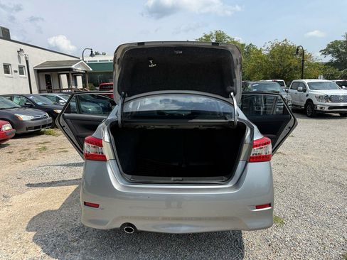 Used 2014 Nissan Sentra SR w/ SR Driver Package FWD image 32
