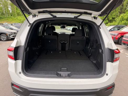 Used 2023 Honda Pilot Sport image 40