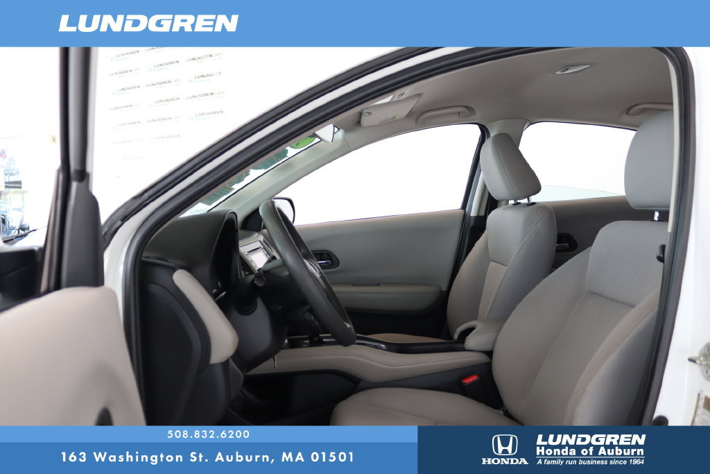 Used 2017 Honda HR-V LX image 12