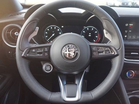 New 2024 Alfa Romeo Stelvio Sprint image 16