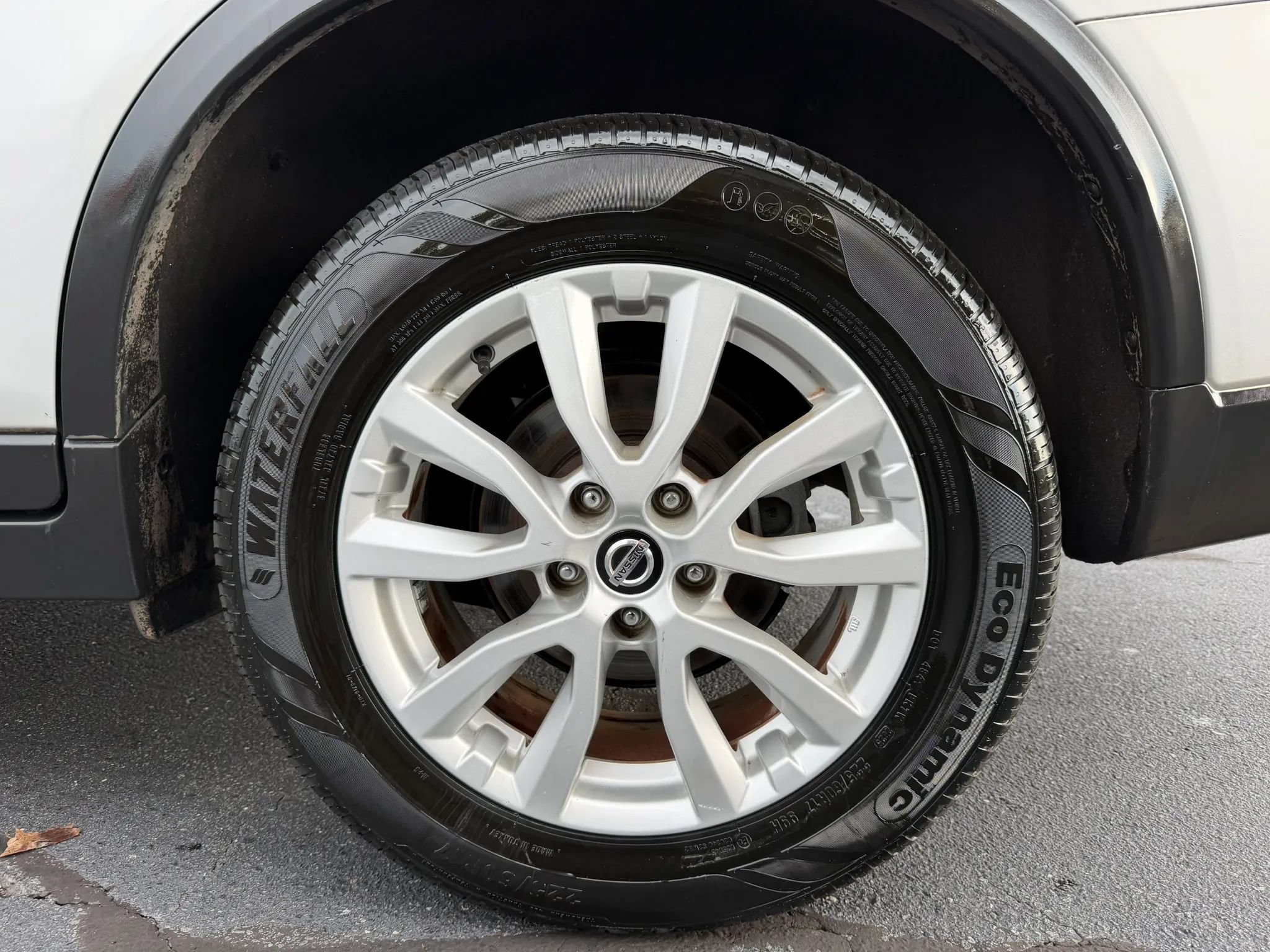 Used 2019 Nissan Rogue SV FWD image 28
