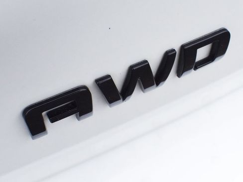 Used 2024 Chevrolet Equinox RS AWD/4WD image 12